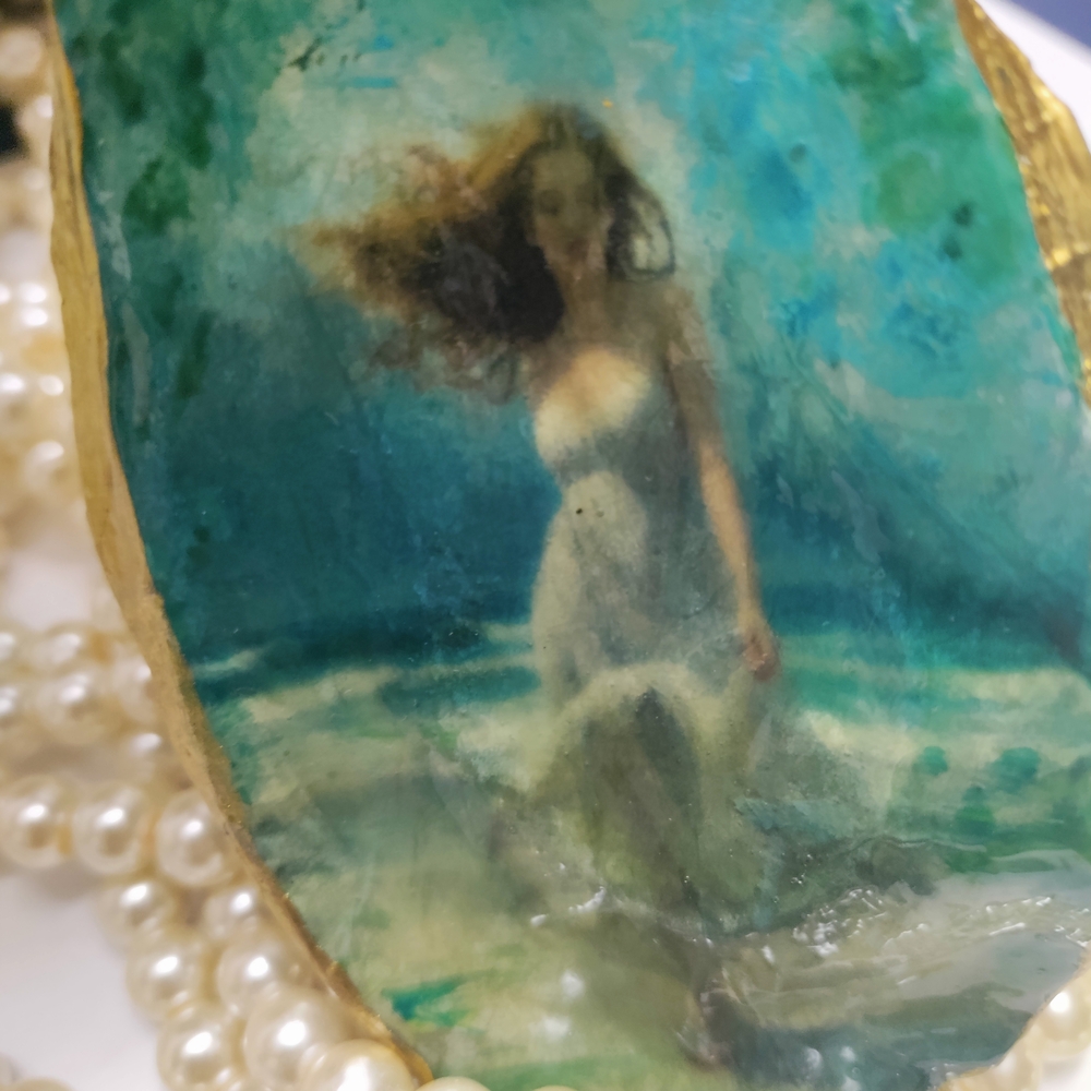 Elegant Gold and Blue Art Piece - Picture 4 of 6